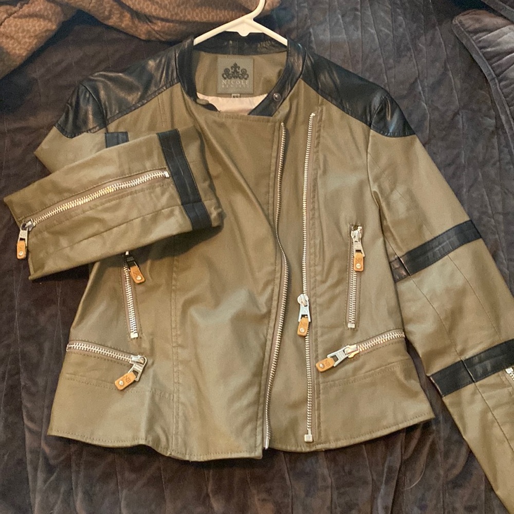 Nicole Benisti zippered leather jacket size M
